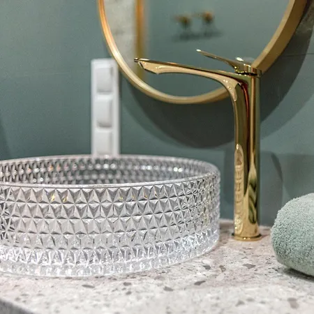 House Pierwsza Dzielnica - Free Parking Апартаменты Катовице