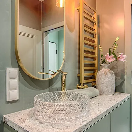 House Pierwsza Dzielnica - Free Parking * Катовице