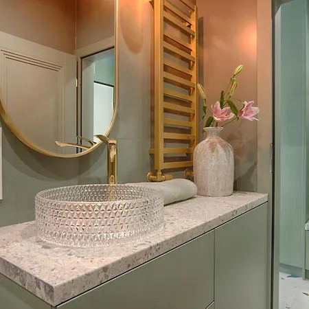 Appartement House Pierwsza Dzielnica - Free Parking