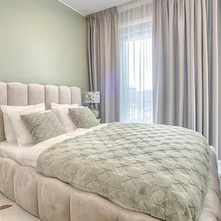 House Pierwsza Dzielnica - Free Parking